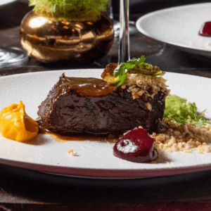 CENA ROMANTICA EN RESTAURANTE DE FUSIÓN-SIBAU