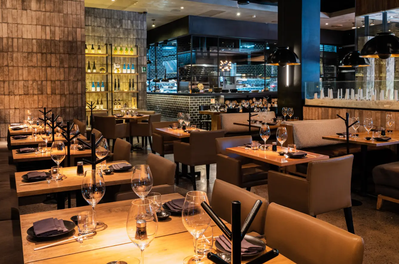 CENA ROMANTICA EN RESTAURANTE CON HOMENAJE AL ROCK Y HERENCIA JAPONESA - SEÑORA TANAKA - Imagen 6