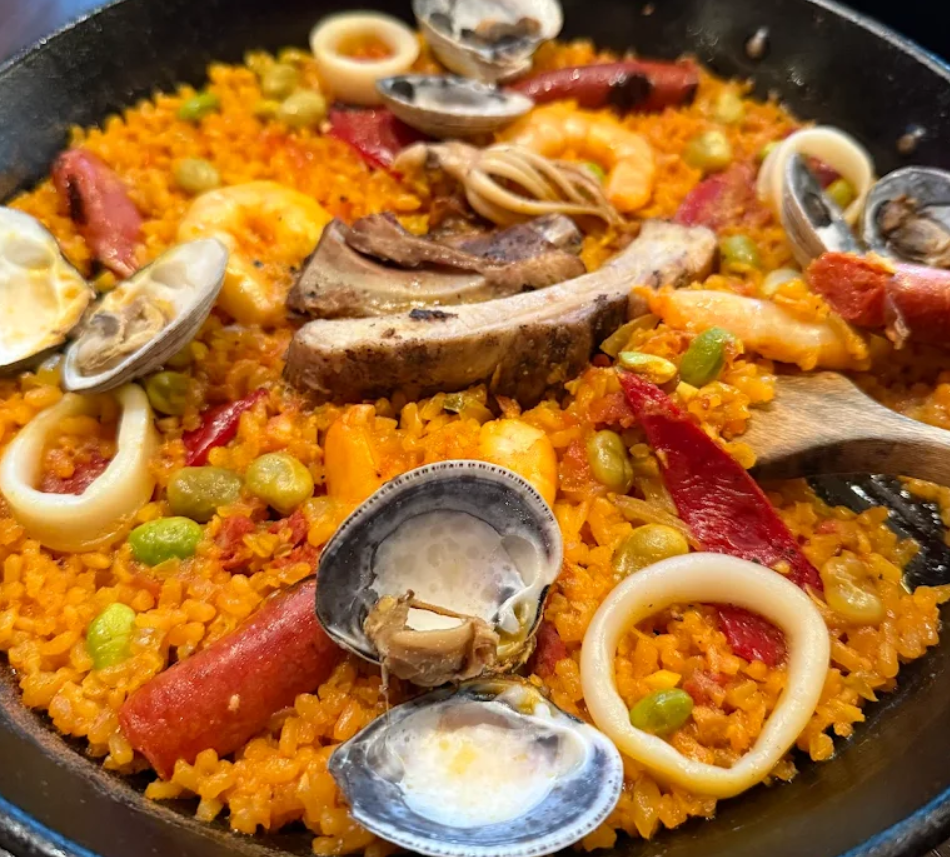 CENA ROMANTICA EN RESTAURANTE CON SABOR A ESPAÑA - HATXA