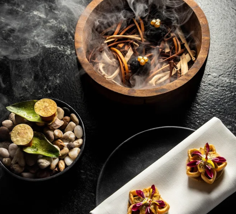 CENA ROMANTICA EN RESTAURANTE CON ESTRELLA MICHELIN- KOLI