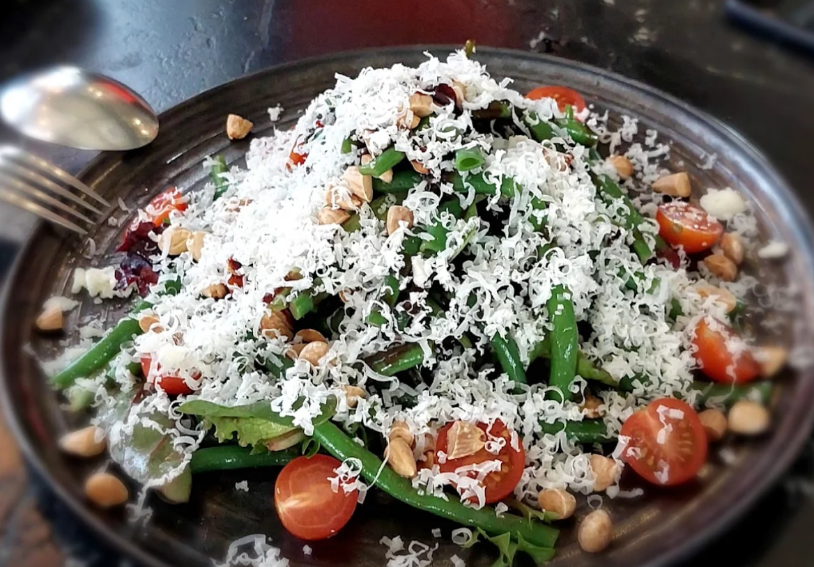 CENA ROMANTICA EN RESTAURANTE CON AUTÉNTICA COCINA ESPAÑOLA- BODEGÓN DE ROSAS - Imagen 2